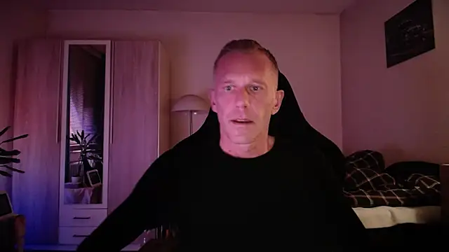 slaveboy2016xh online show from September 12, 8:09 pm