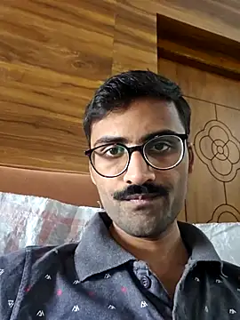 Snapshot of krishna8035 chatting on March 14, 7:15 am krishna8035 online show from March 14, 7:15 am