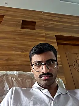 Snapshot of krishna8035 chatting on January 13, 5:33 am krishna8035 online show from January 13, 5:33 am