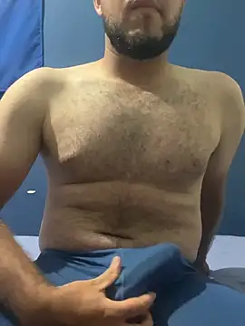 AlejoStrep online show from February 25, 5:30 am