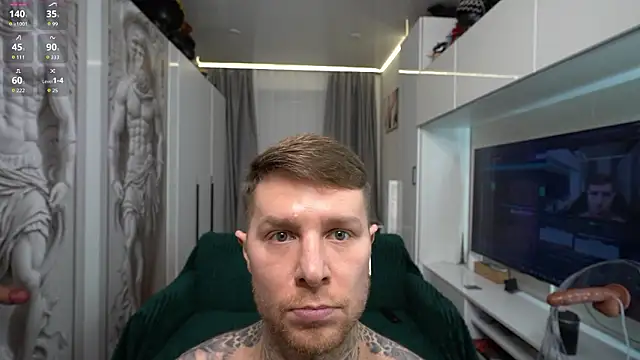 NickHOWLEN online show from February 9, 5:28 pm