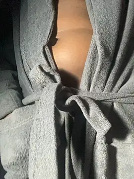 Curvy conda online show from February 21, 6:42 pm