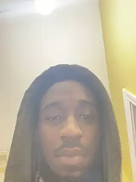 Snapshot of SkinnymanwithBbc chatting on January 15, 4:11 pm SkinnymanwithBbc online show from January 15, 4:11 pm