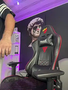 Dimitri Colleman online show from December 4, 9:22 pm