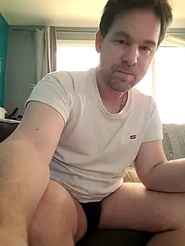 tom sauwer online show from March 18, 7:11 am