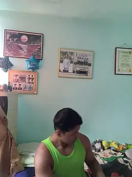 Snapshot of morenito420 chatting on October 14, 4:14 pm morenito420 online show from October 14, 4:14 pm