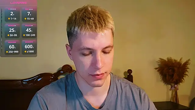 -ethan7inches- online show from April 3, 1:46 am