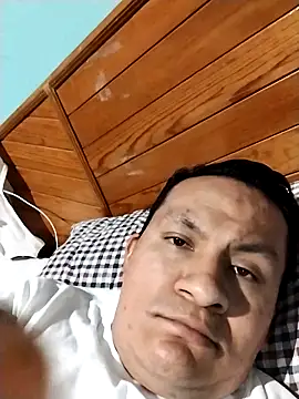 gusaven online show from March 11, 7:04 am