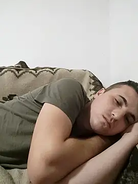 MrNoBoDy000 online show from November 17, 5:43 am