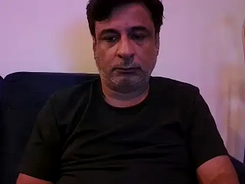 Snapshot of desipapaxxx chatting on December 11, 8:16 pm desipapaxxx online show from December 11, 8:16 pm