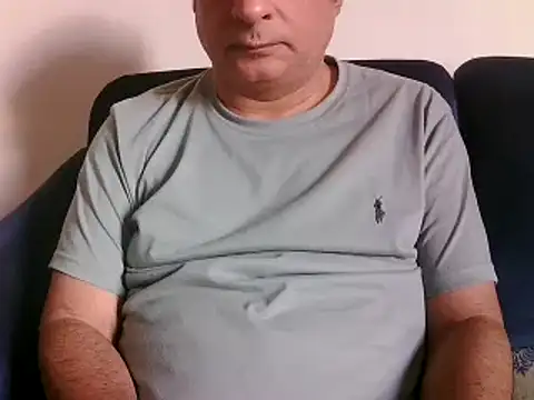 Snapshot of desipapaxxx chatting on January 18, 3:57 am desipapaxxx online show from January 18, 3:57 am