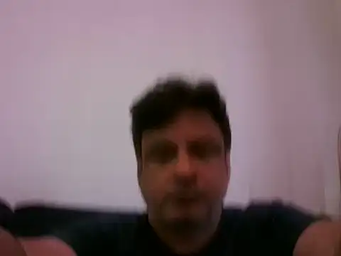 Snapshot of desipapaxxx chatting on February 1, 2:47 am desipapaxxx online show from February 1, 2:47 am