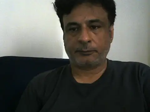 Snapshot of desipapaxxx chatting on October 9, 3:44 am desipapaxxx online show from October 9, 3:44 am