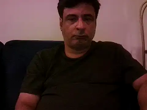Snapshot of desipapaxxx chatting on December 5, 7:07 pm desipapaxxx online show from December 5, 7:07 pm