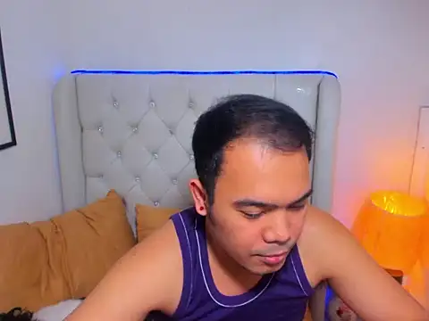 AsianZero online show from March 12, 5:53 pm