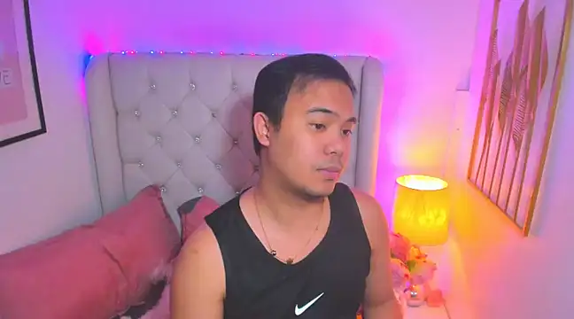 AsianZero online show from March 5, 6:01 pm