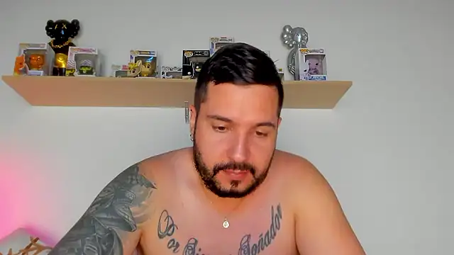 camilo restrepo21 online show from January 14, 12:26 am