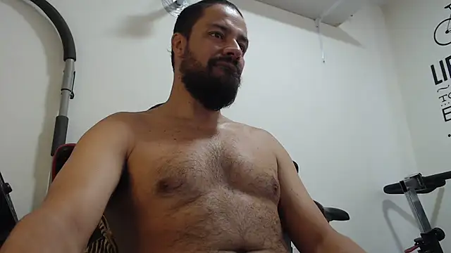 Snapshot of antony_36 chatting on February 26, 1:19 pm antony 36 online show from February 26, 1:19 pm