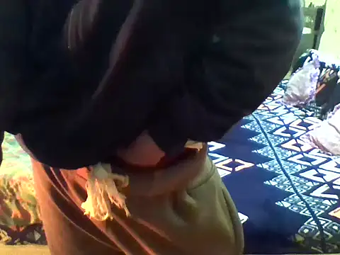 Snapshot of secretoxoxo chatting on January 15, 2:56 pm secretoxoxo online show from January 15, 2:56 pm