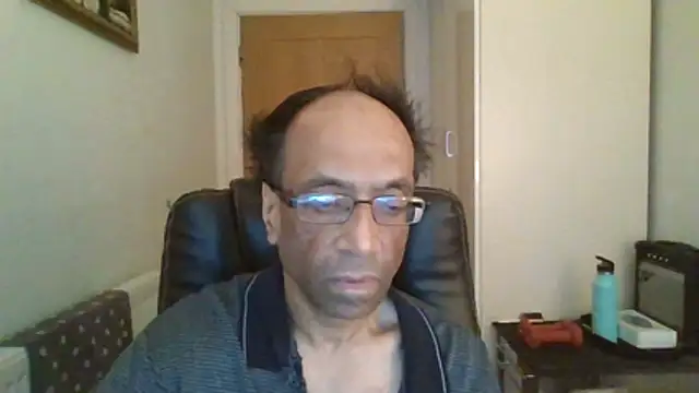 rauncher1 online show from March 12, 10:12 am