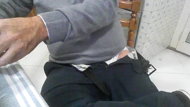 polloiw online show from October 17, 1:59 pm