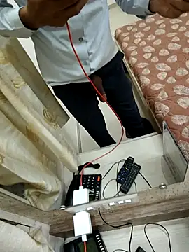 GUJJU GUJARATI online show from December 4, 9:27 am