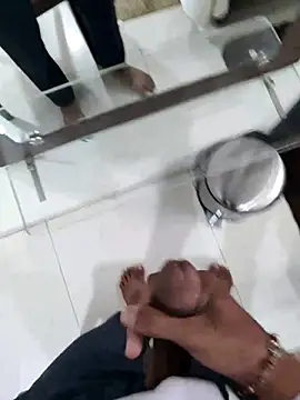 GUJJU GUJARATI online show from September 15, 9:32 am