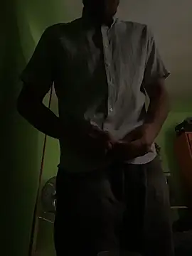 Yaoyepe online show from December 3, 7:20 pm