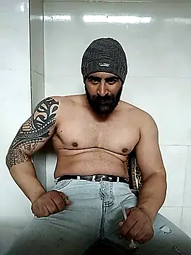 aminem912 online show from March 8, 7:35 am