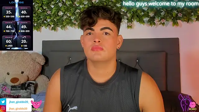 kamii 22 online show from October 3, 3:06 pm