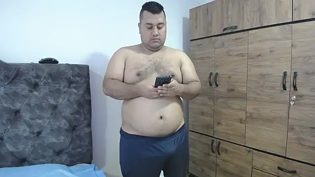 santi hothot online show from October 26, 8:00 pm