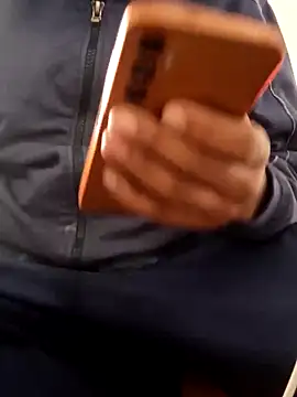 indianguy21 online show from December 20, 5:36 am