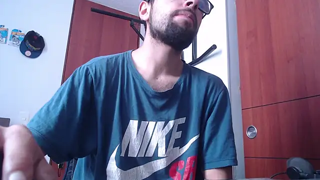 fvckolombianguyy online show from March 4, 2:21 pm