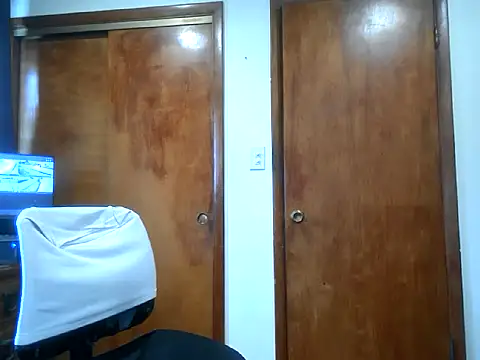 longdick4you8686 online show from February 9, 3:45 pm