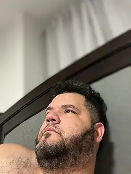 Gabihotxxx1 online show from February 27, 3:29 am