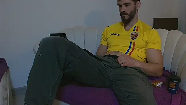 MauroTwin online show from April 7, 6:08 pm