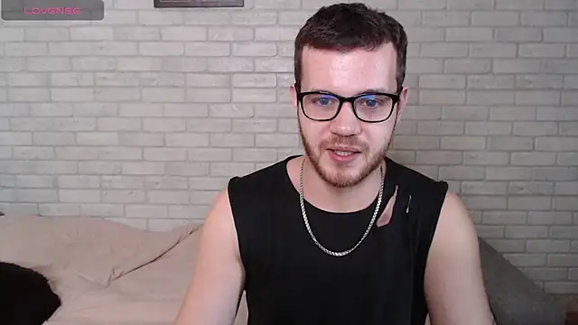 Alexxx horny online show from April 24, 2:08 pm