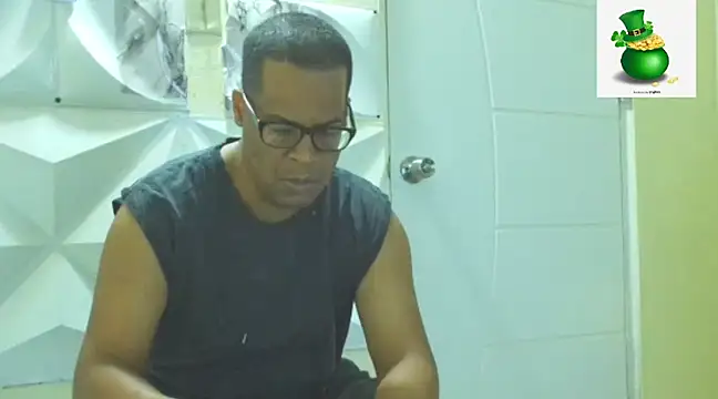 thesugar32 online show from March 21, 11:55 am