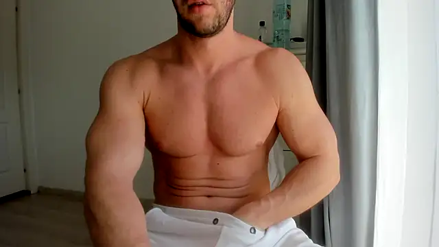 Snapshot of woolfiie chatting on March 8, 11:44 am woolfiie online show from March 8, 11:44 am