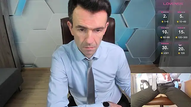 SteveTiger online show from January 15, 1:03 pm