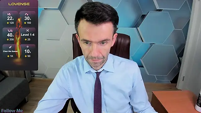 SteveTiger online show from December 2, 1:36 pm