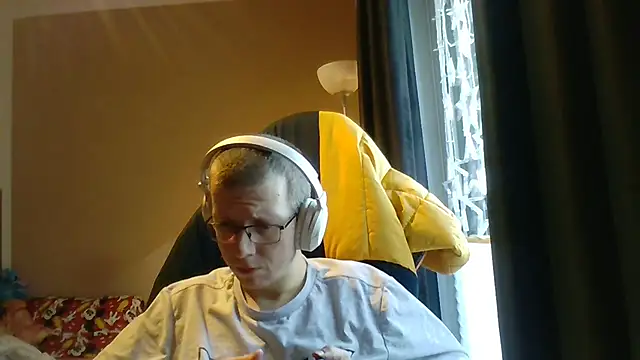 David250692 online show from December 16, 12:56 pm