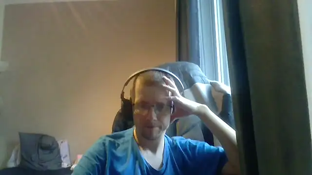 David250692 online show from June 10, 12:18 pm