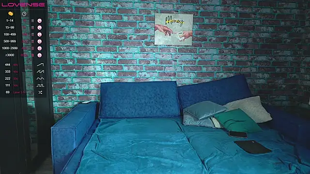 Snapshot of mark_normal chatting on December 27, 12:18 am mark normal online show from December 27, 12:18 am