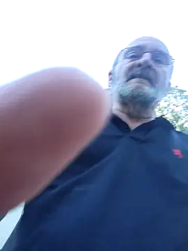 snickers1 online show from March 27, 1:34 pm