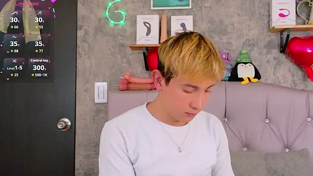 Chris Bennett online show from February 26, 1:01 pm