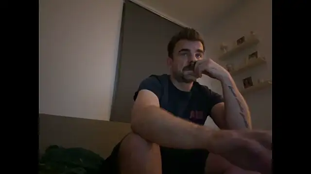 mrbigballs online show from November 20, 9:57 pm