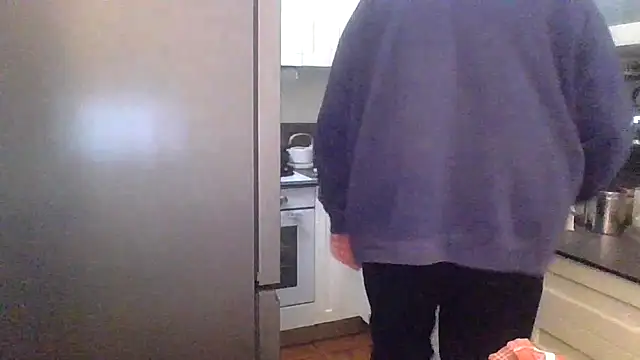 ANONIMO7735 online show from October 24, 10:06 am