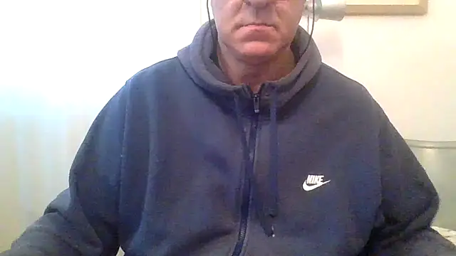 ANONIMO7735 online show from February 20, 6:37 am