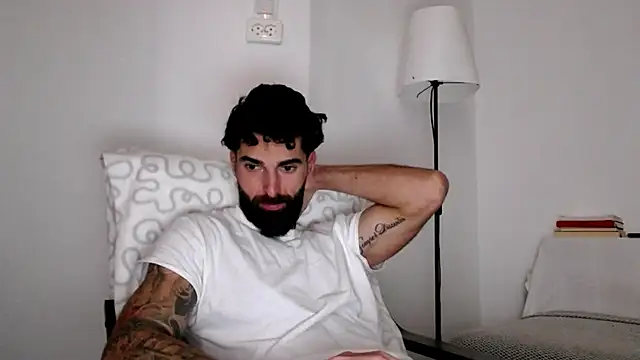 Verycutex online show from February 8, 10:21 am